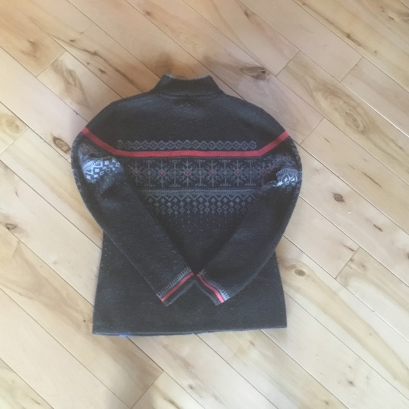 Nordic  Sweater - Picture 3 of 5